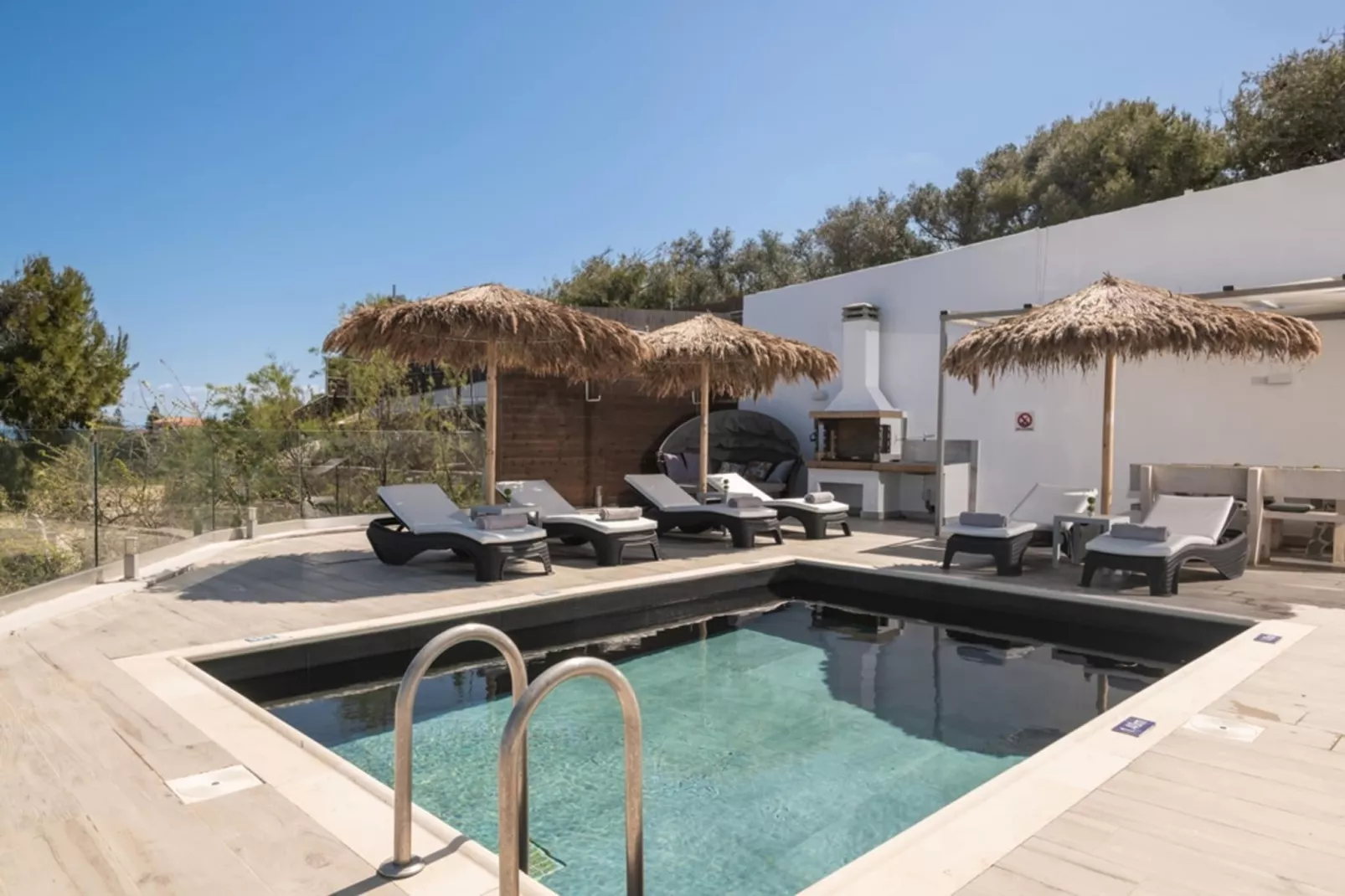 poolofhouse