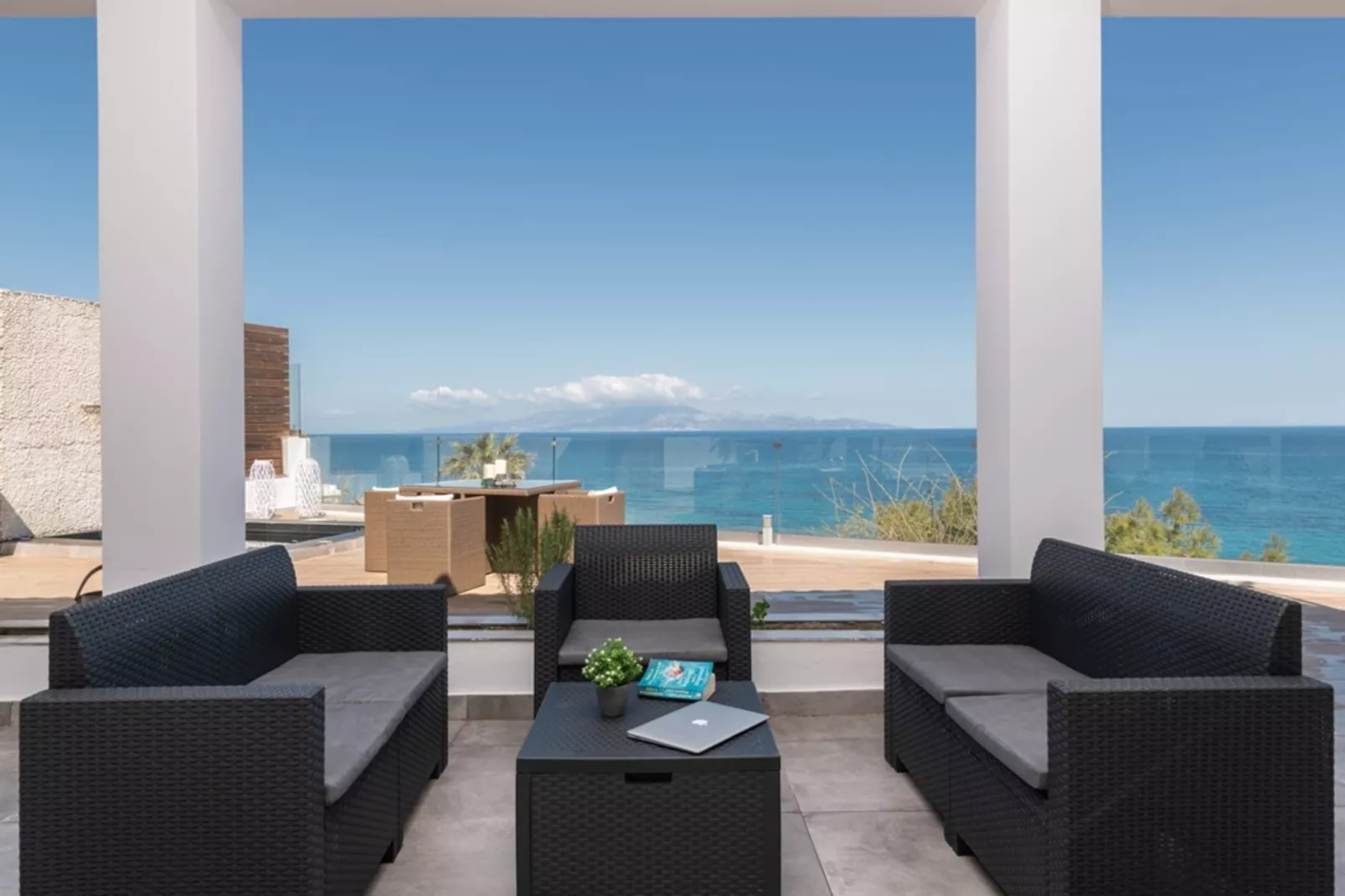 Luxury Villa Cavo Mare Meltemi with pool & jacuzzi-Terrace balcony