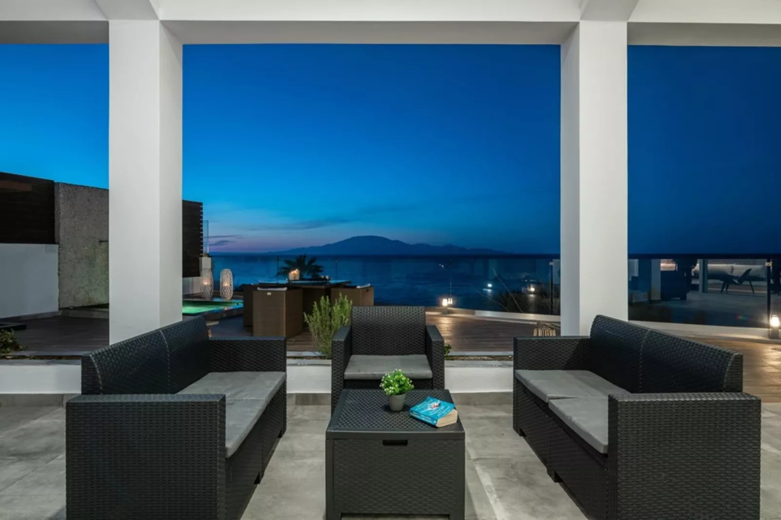 Luxury Villa Cavo Mare Meltemi with pool & jacuzzi-Terrace balcony