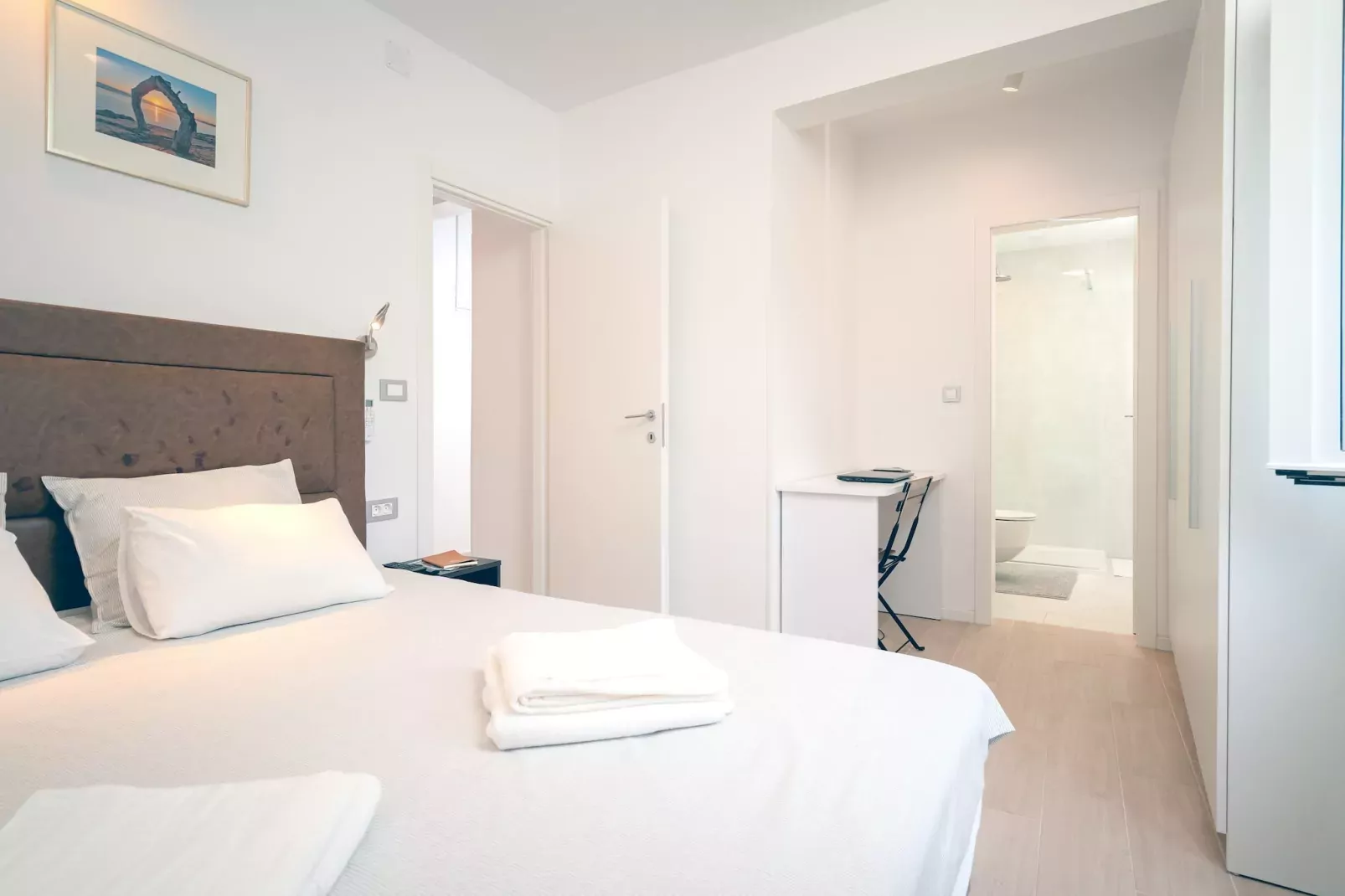 Villa Panoramic Retreat-Bedroom