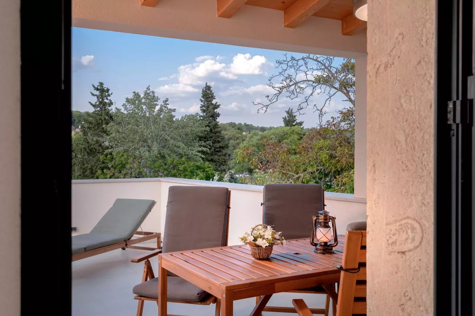 Villa Panoramic Retreat-Terrace balcony