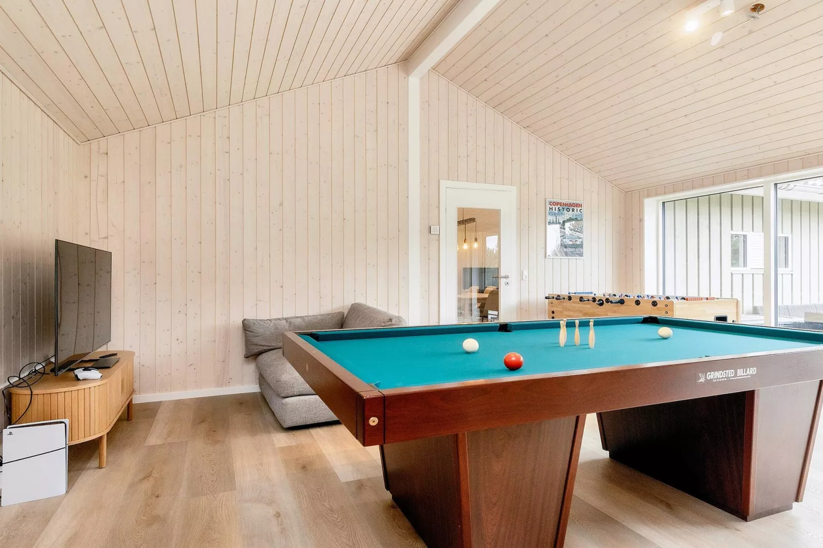 5 star holiday home in Væggerløse-Indoor