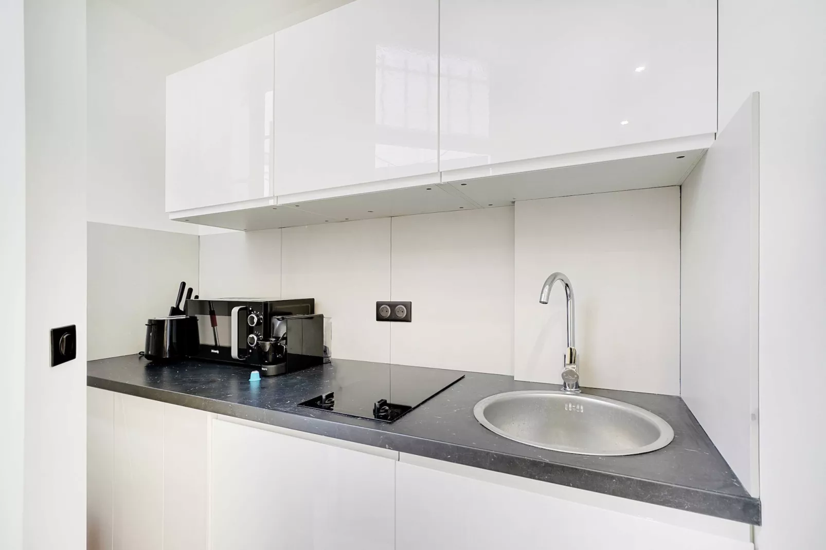 EA-5-LECHAPELAIS-IV-Kitchen