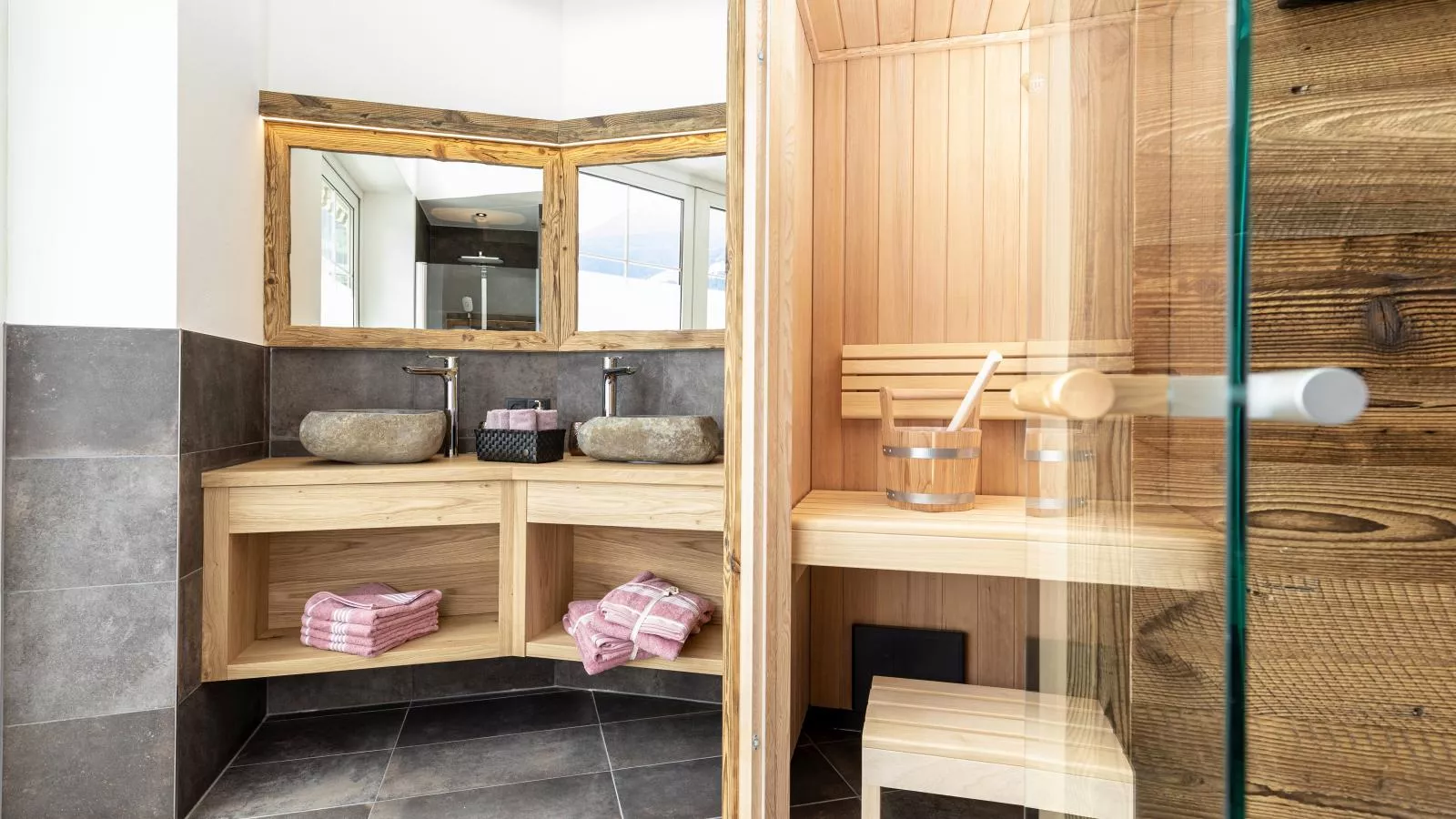 Bergjuwel-Bathroom