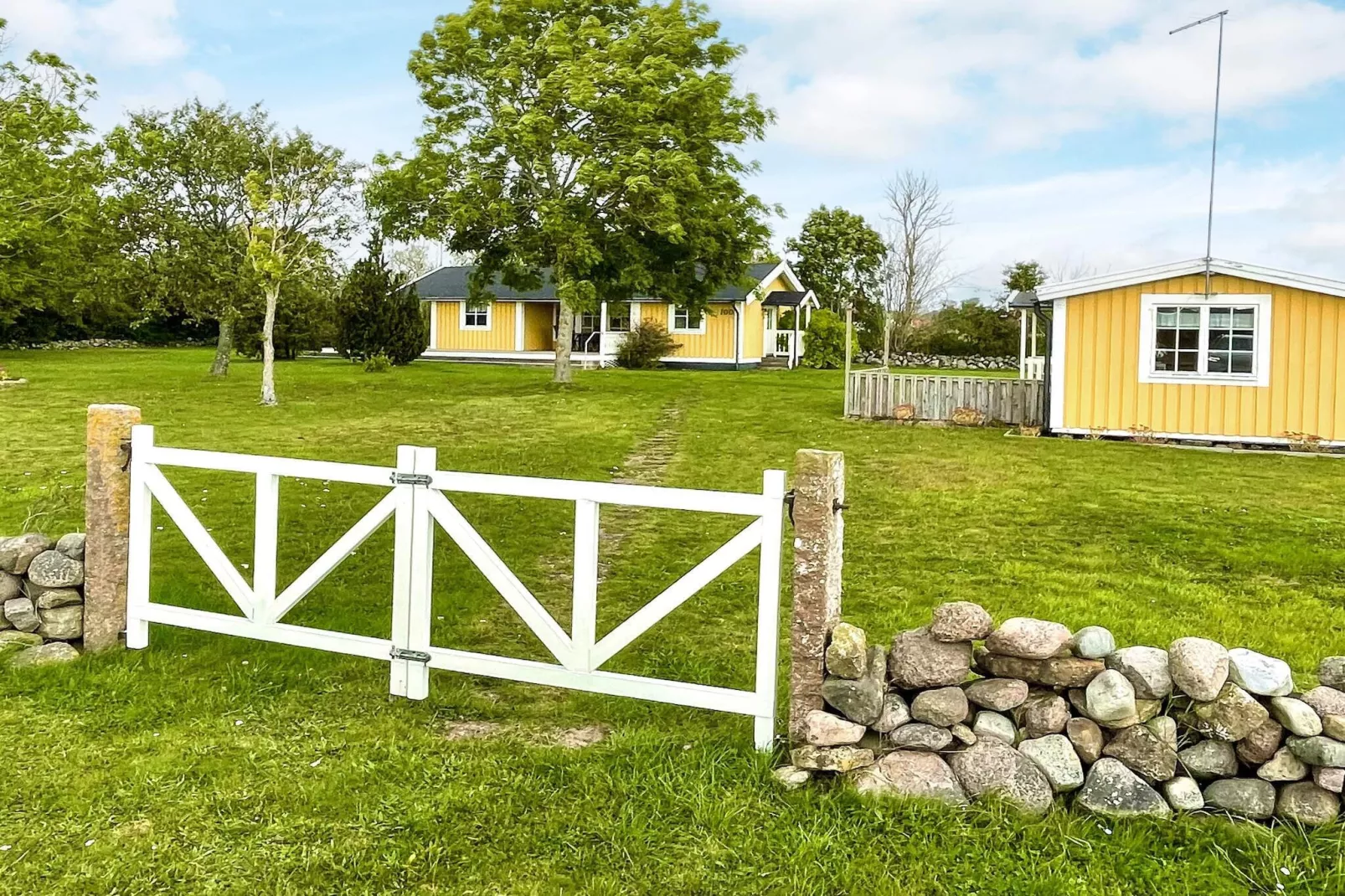 4 person holiday home in LÖTTORP-Outdoor