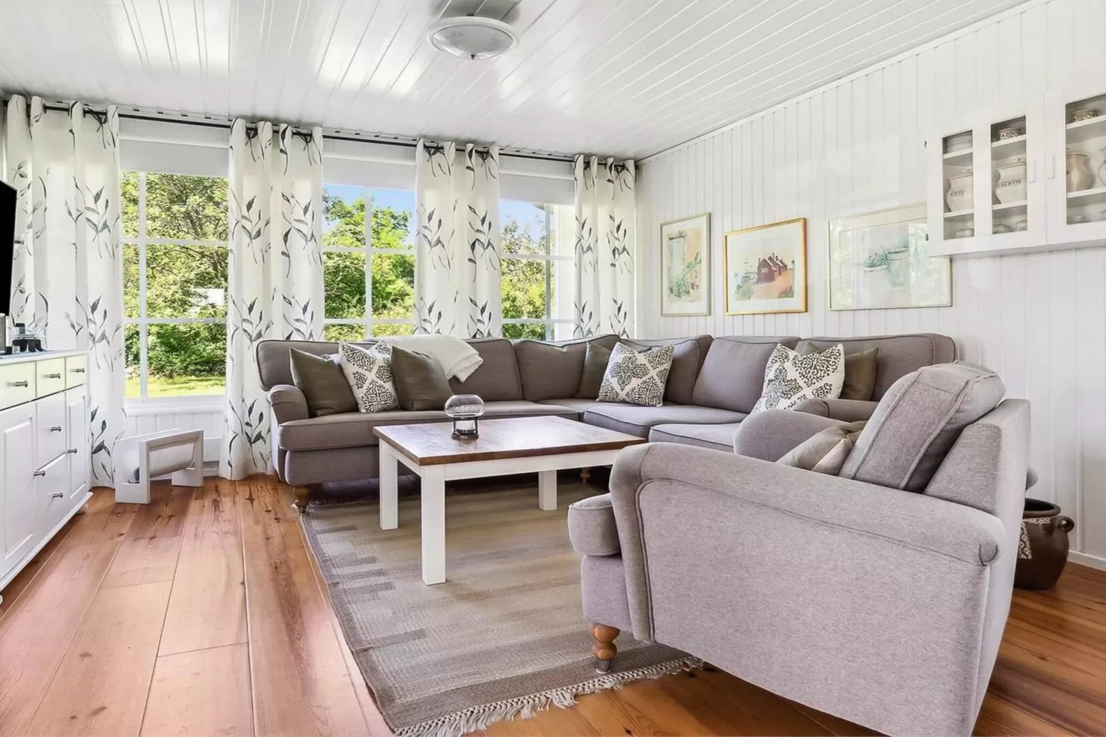 4 person holiday home in LÖTTORP-Indoor