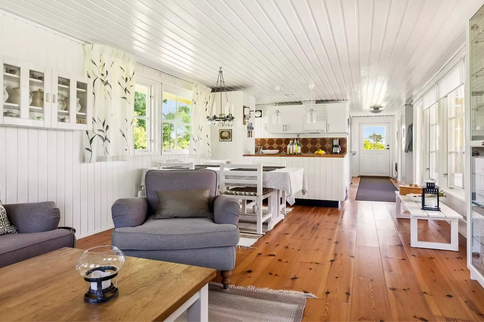 4 person holiday home in LÖTTORP-Indoor