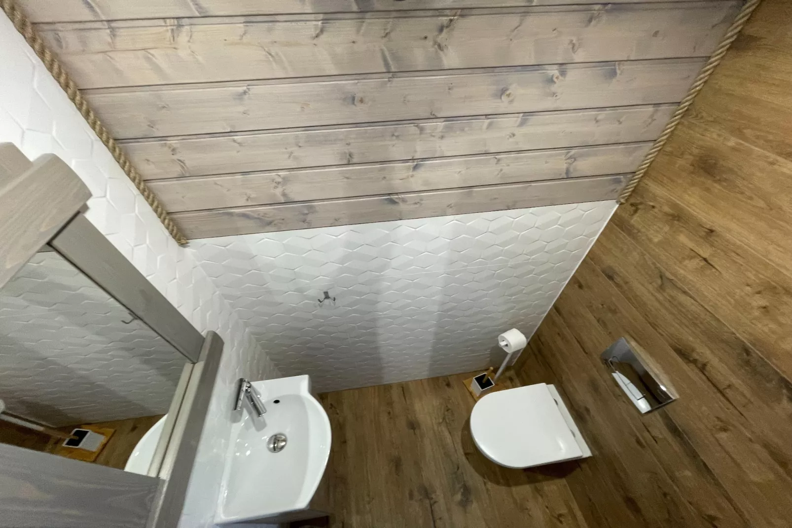 Domki wakacyjne PREMIUM PLUS dla 6 osób Sianożęty-Bathroom