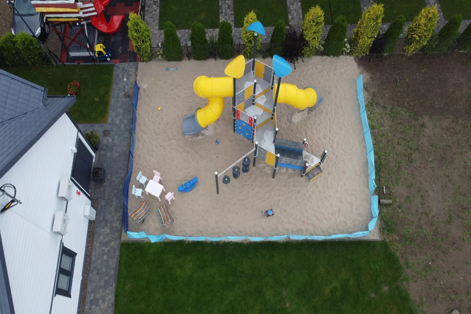 Domki wakacyjne PREMIUM PLUS dla 6 osób Sianożęty-Gardens summer