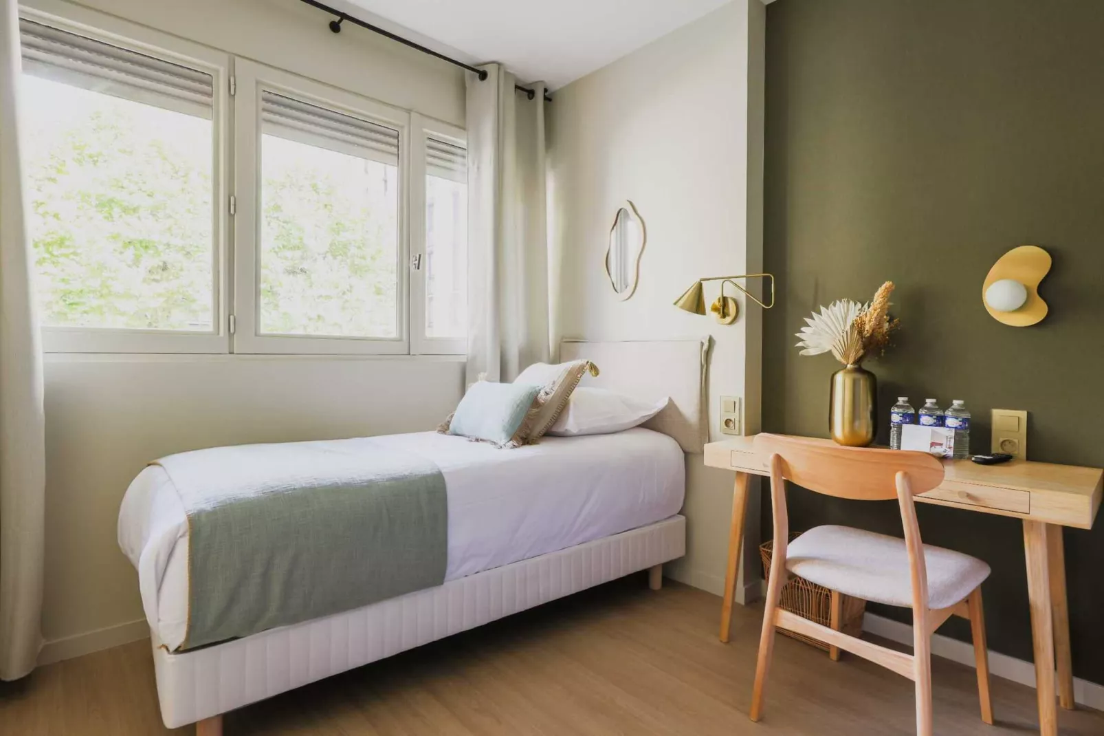 IA-31-DEGAULLE-17-Schlafzimmer