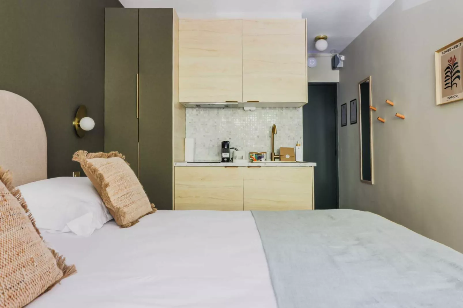 IA-31-DEGAULLE-17-Schlafzimmer