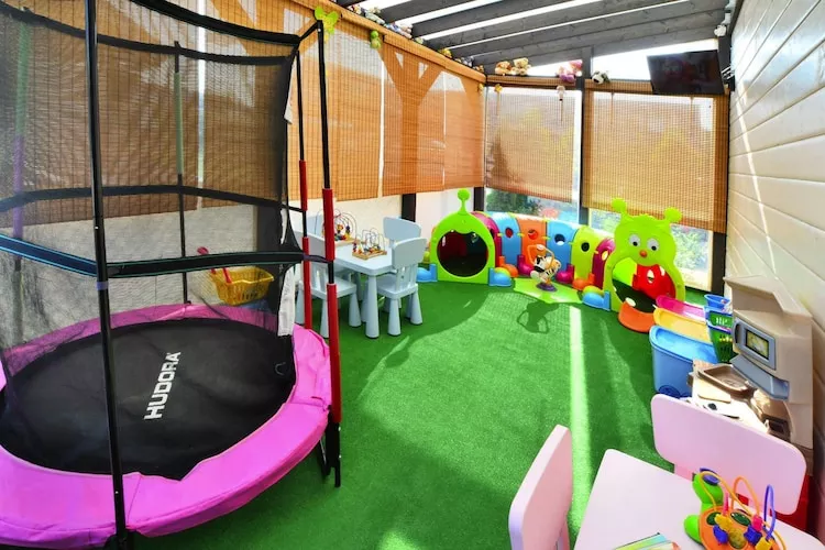 Domki wakacyjne PREMIUM PLUS dla 6 osób Sianożęty-Gardens summer