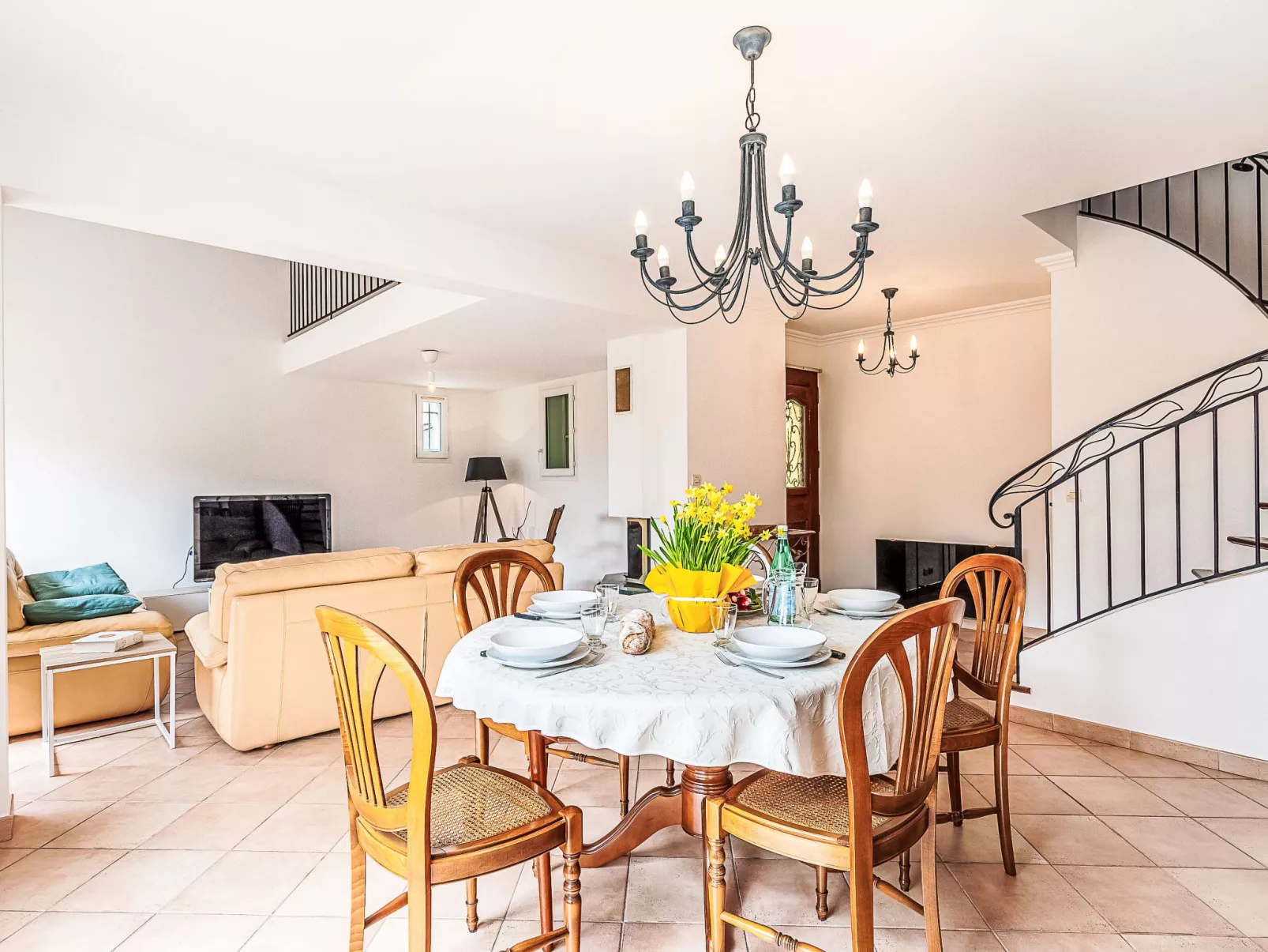 Villa la pivoine-Drinnen