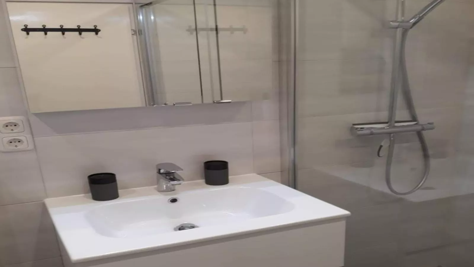 Paarsch-Bathroom