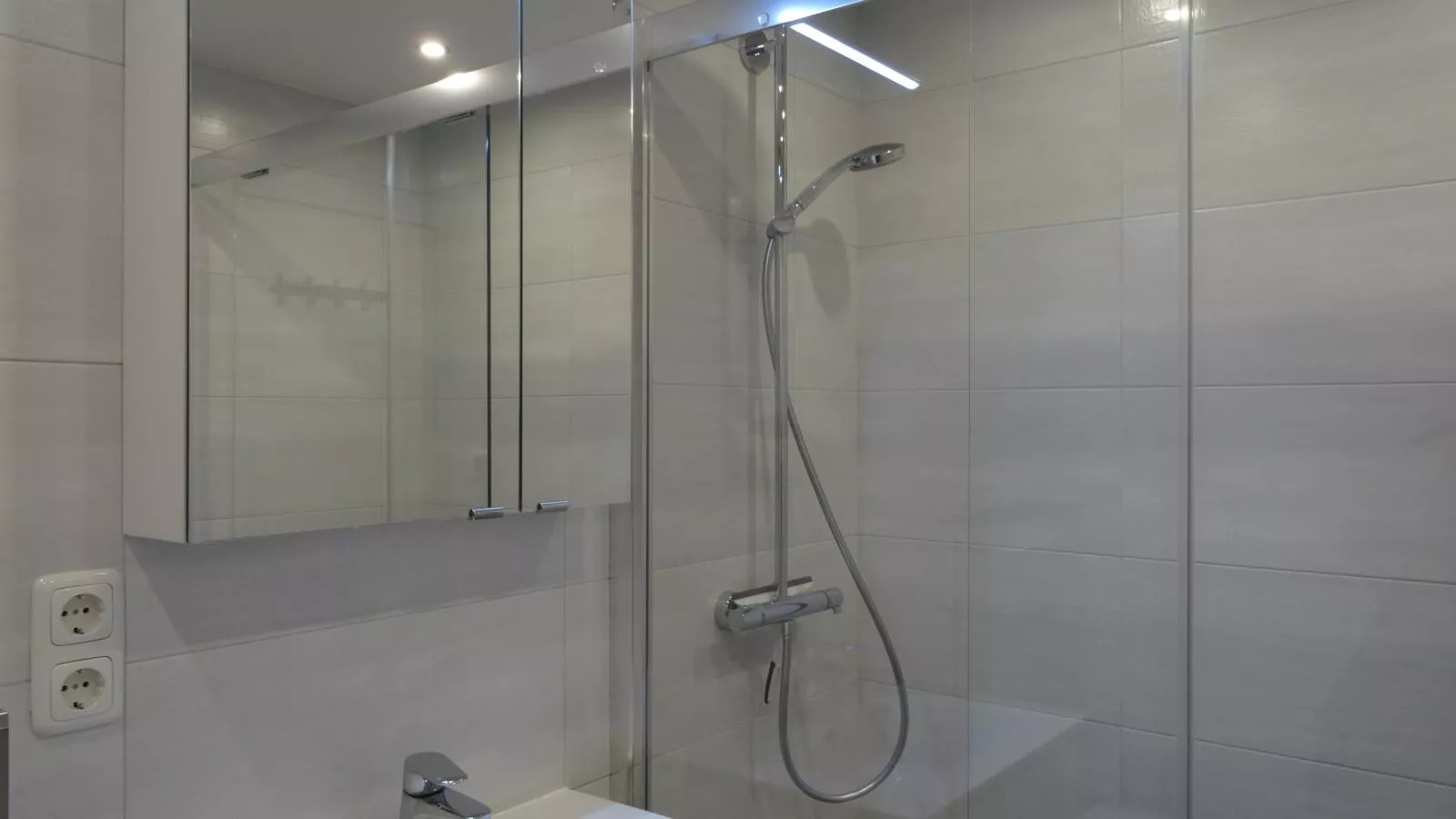 Paarsch-Bathroom