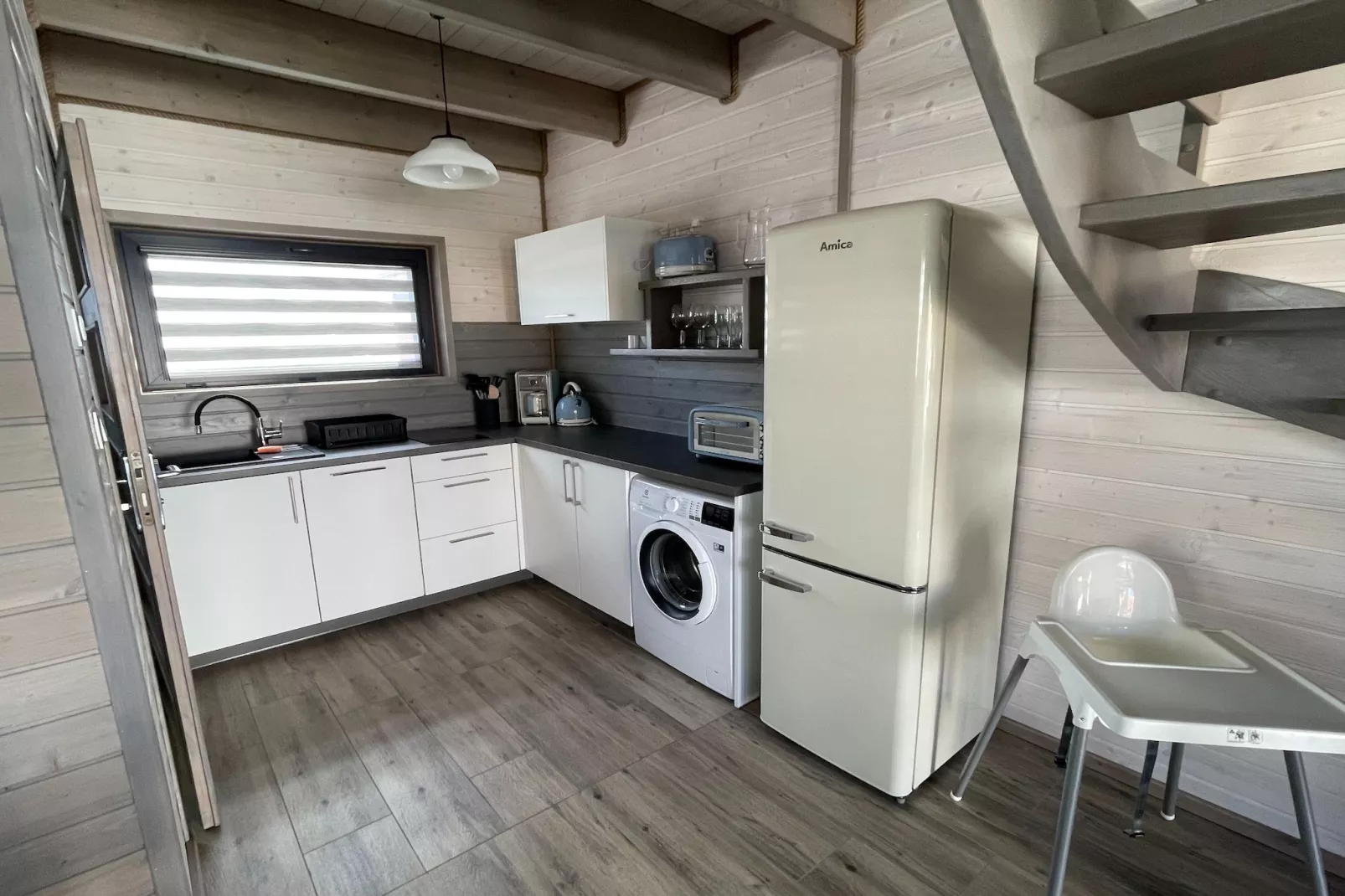 Domki wakacyjne PREMIUM PLUS dla 8 osób Sianożęty-Kitchen