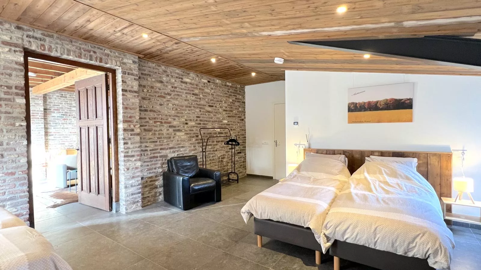 De Rouwenbogt-Bedroom