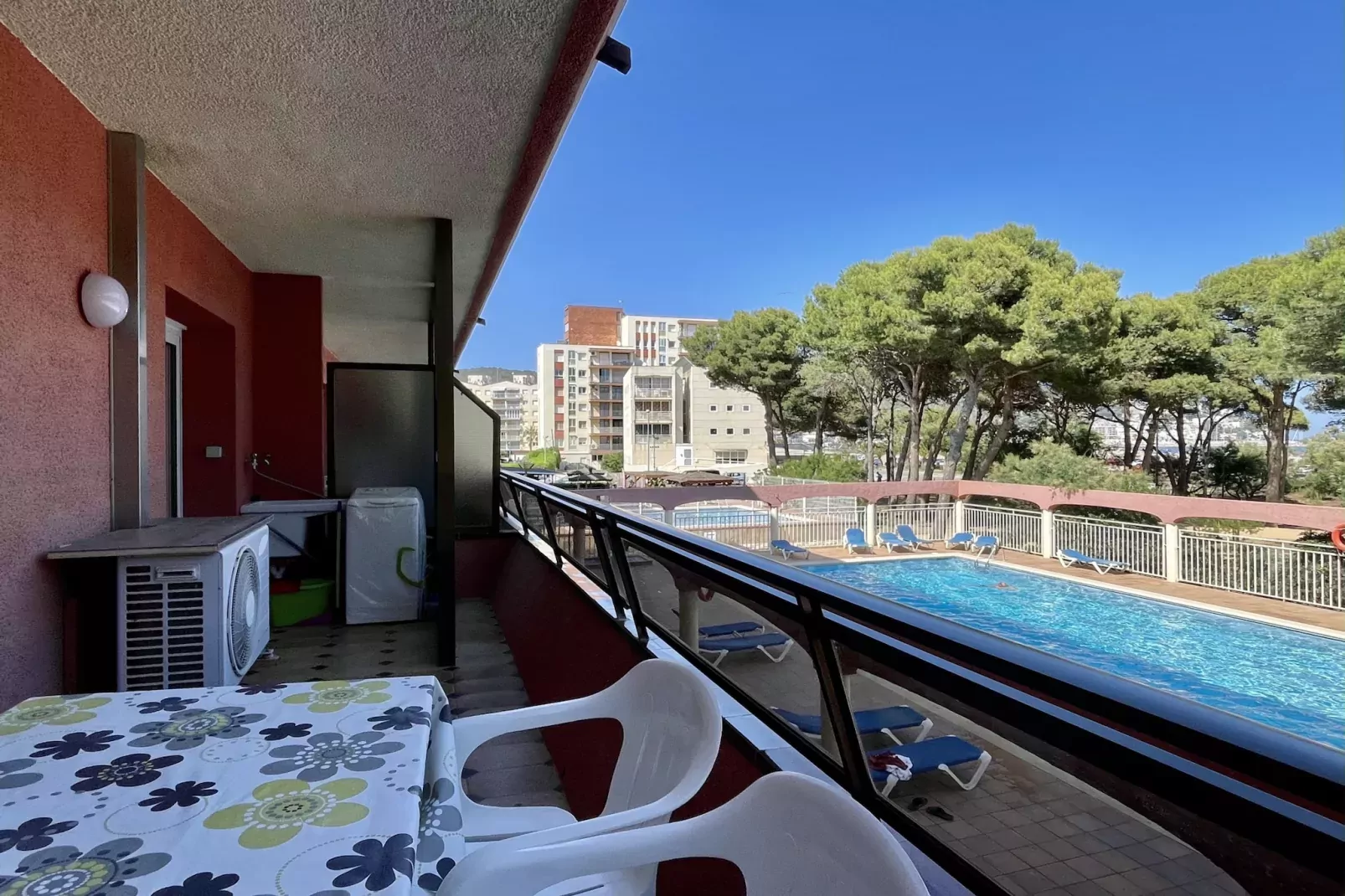 SALLES BEACH 06-Terrasse