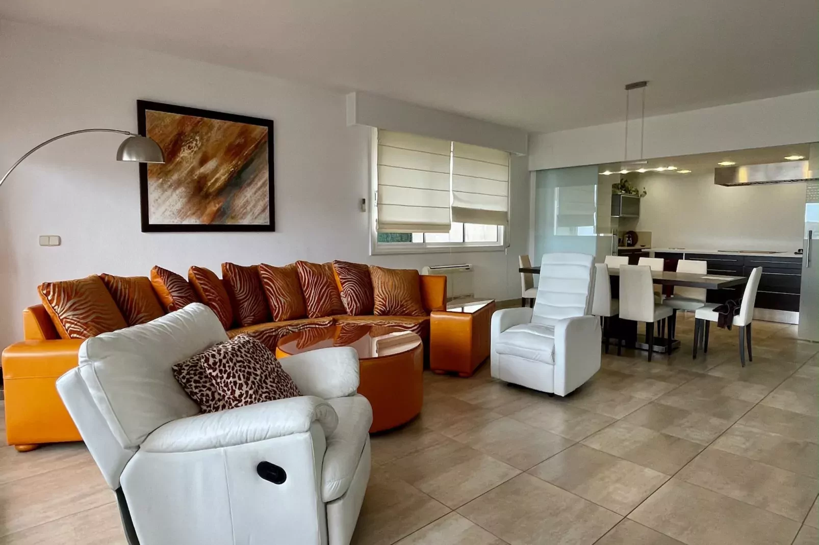 VILLA CANTABRIC-Living room