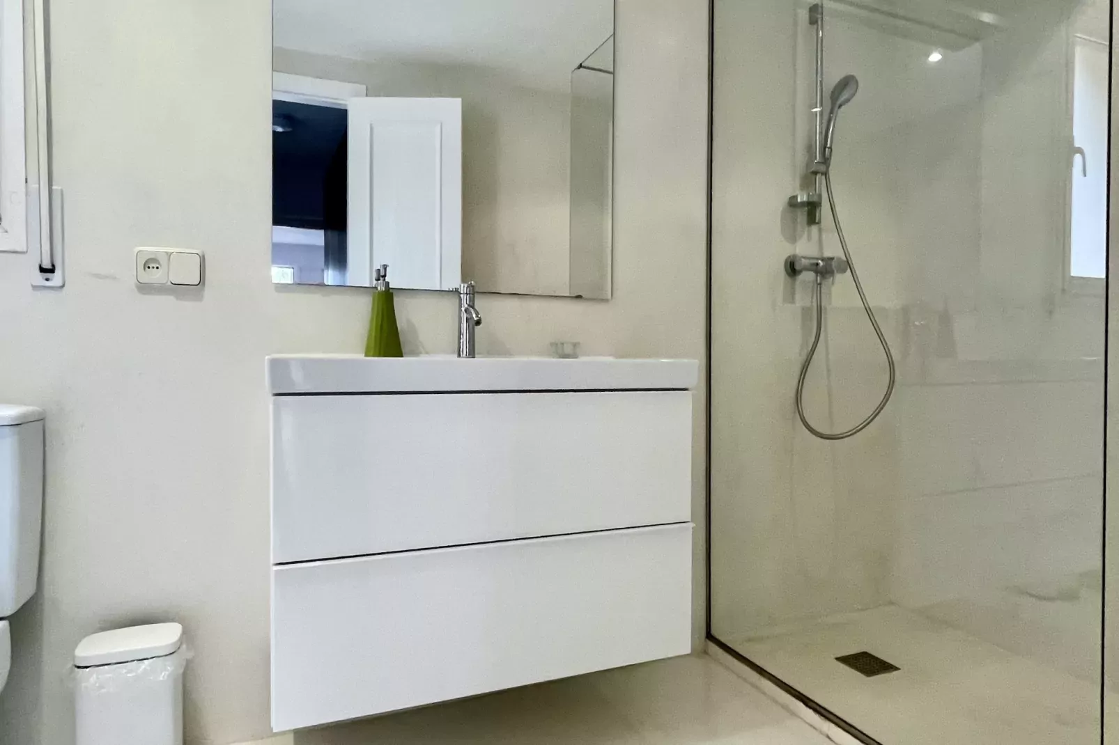 VILLA CANTABRIC-Bathroom