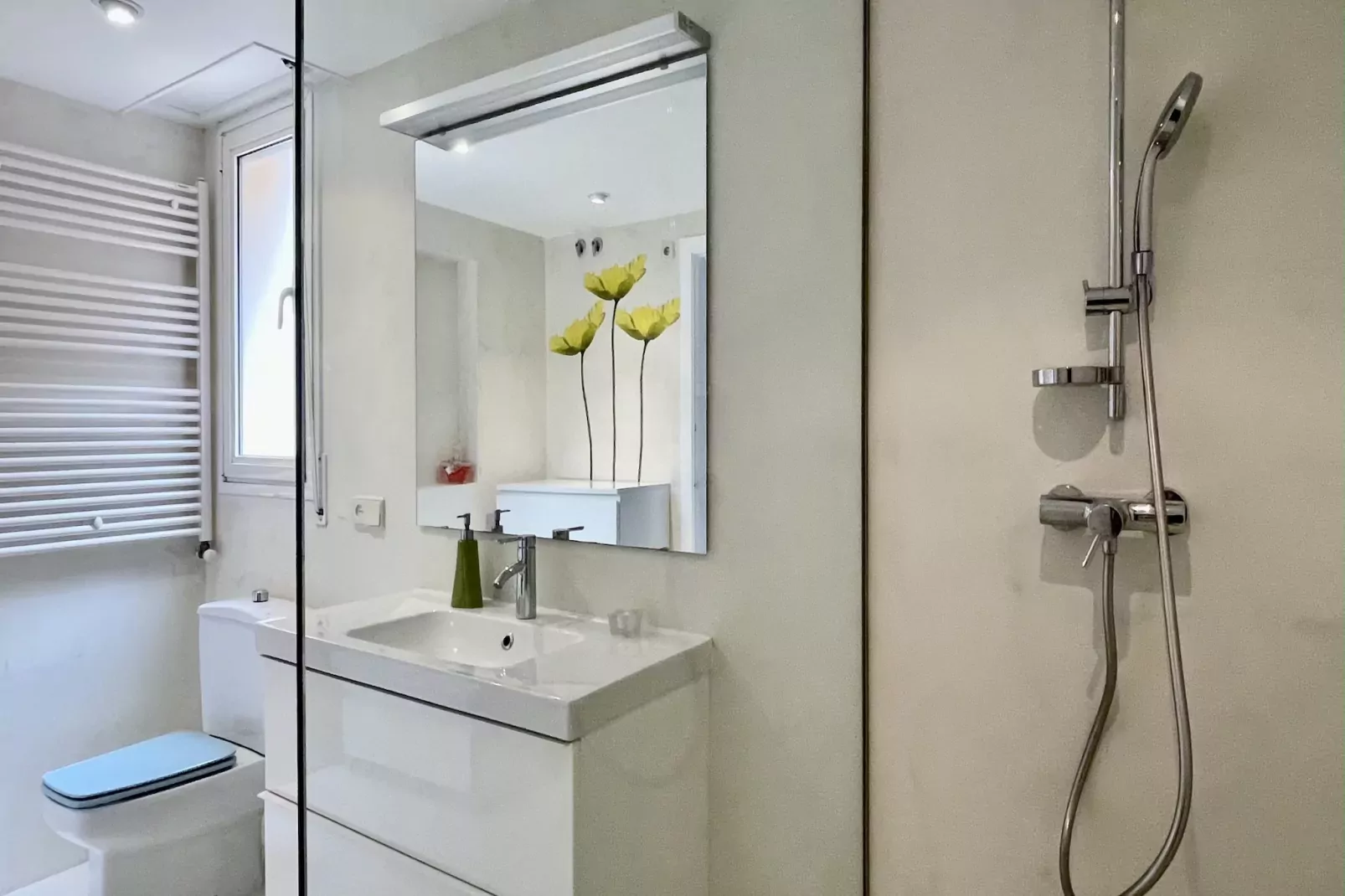VILLA CANTABRIC-Bathroom