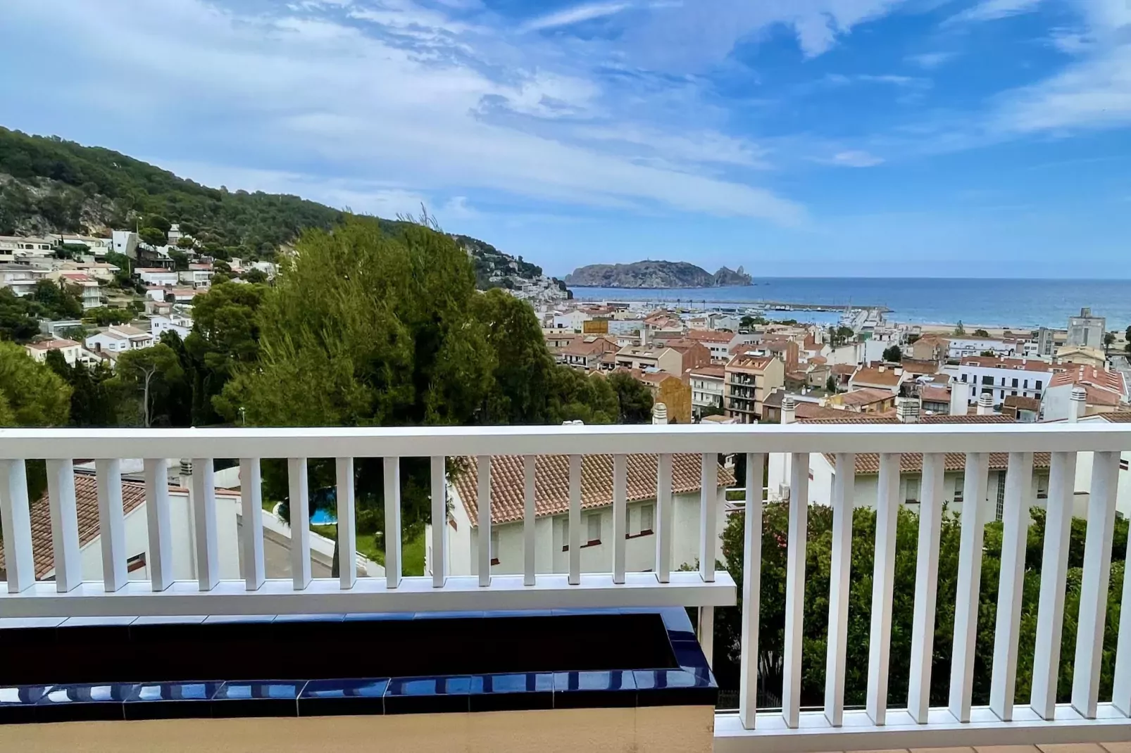 VILLA CANTABRIC-Terrace