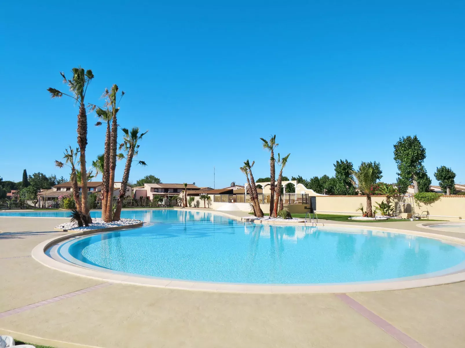 Domaine des Tamaris-Outside