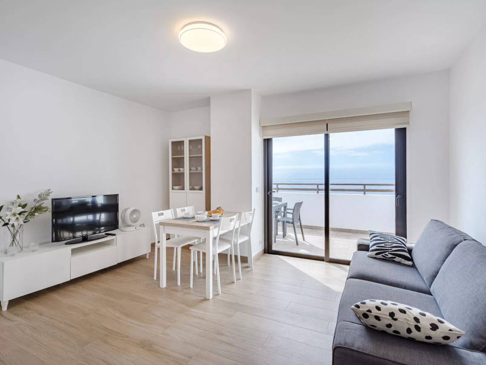 Panoramic Oceanview Escape Arena-Dedans