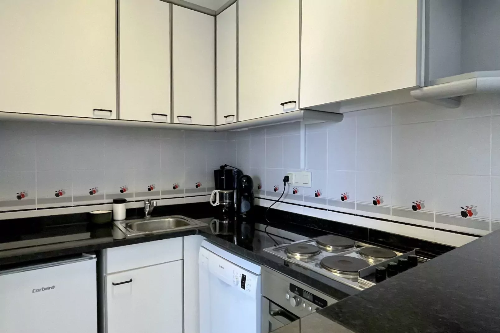 BLAUMAR B-36-Kitchen