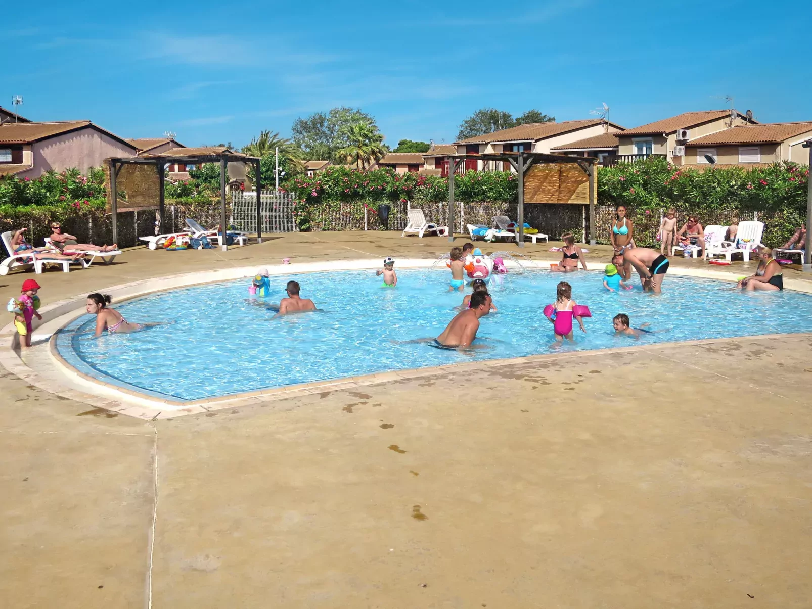 Domaine des Tamaris-Outside