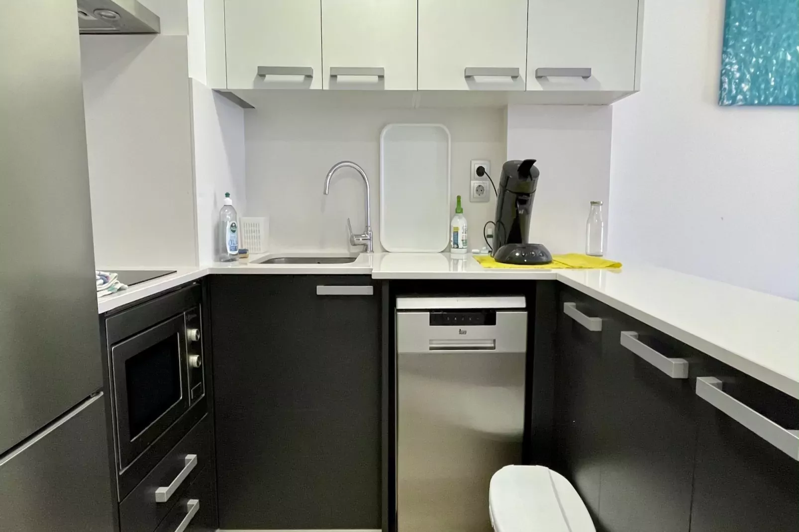 FESTASTAR 212-Kitchen