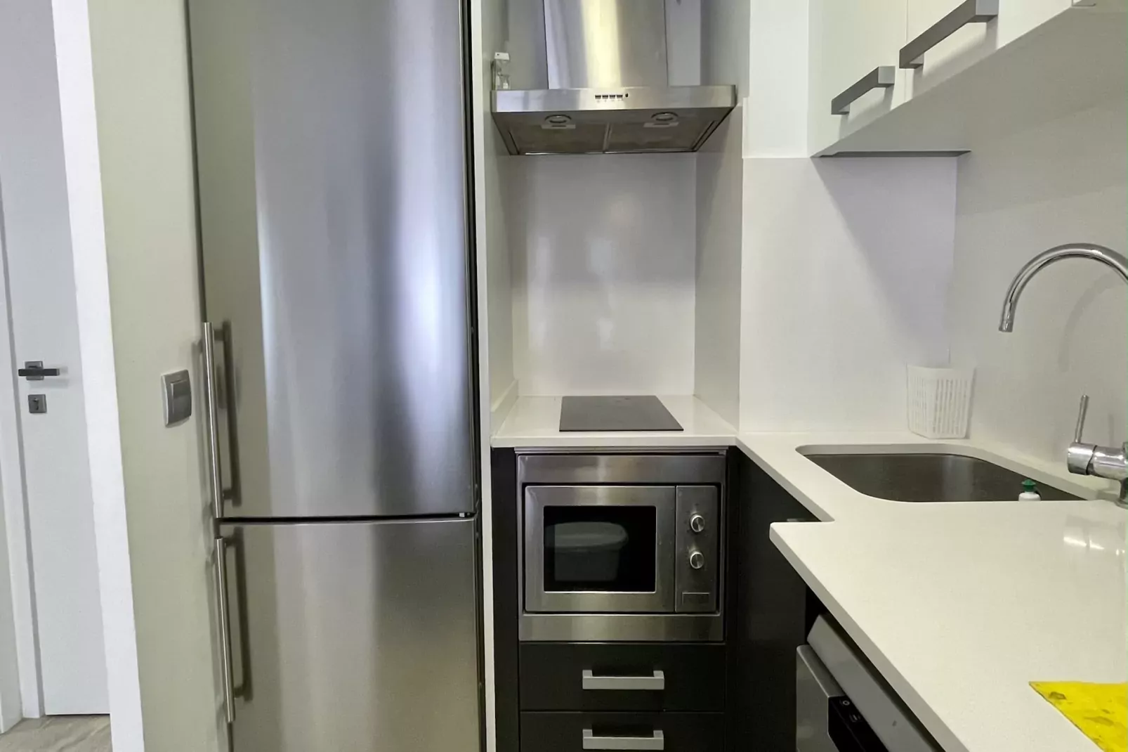 FESTASTAR 212-Kitchen