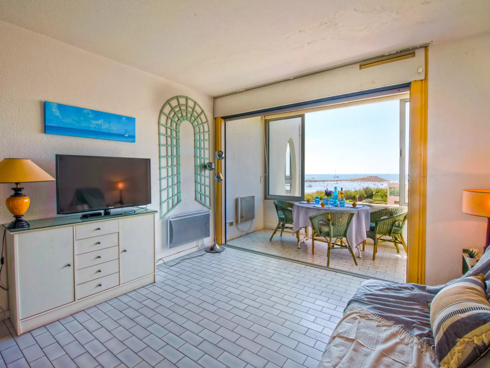 Les Terrasses de la Mer-Inside