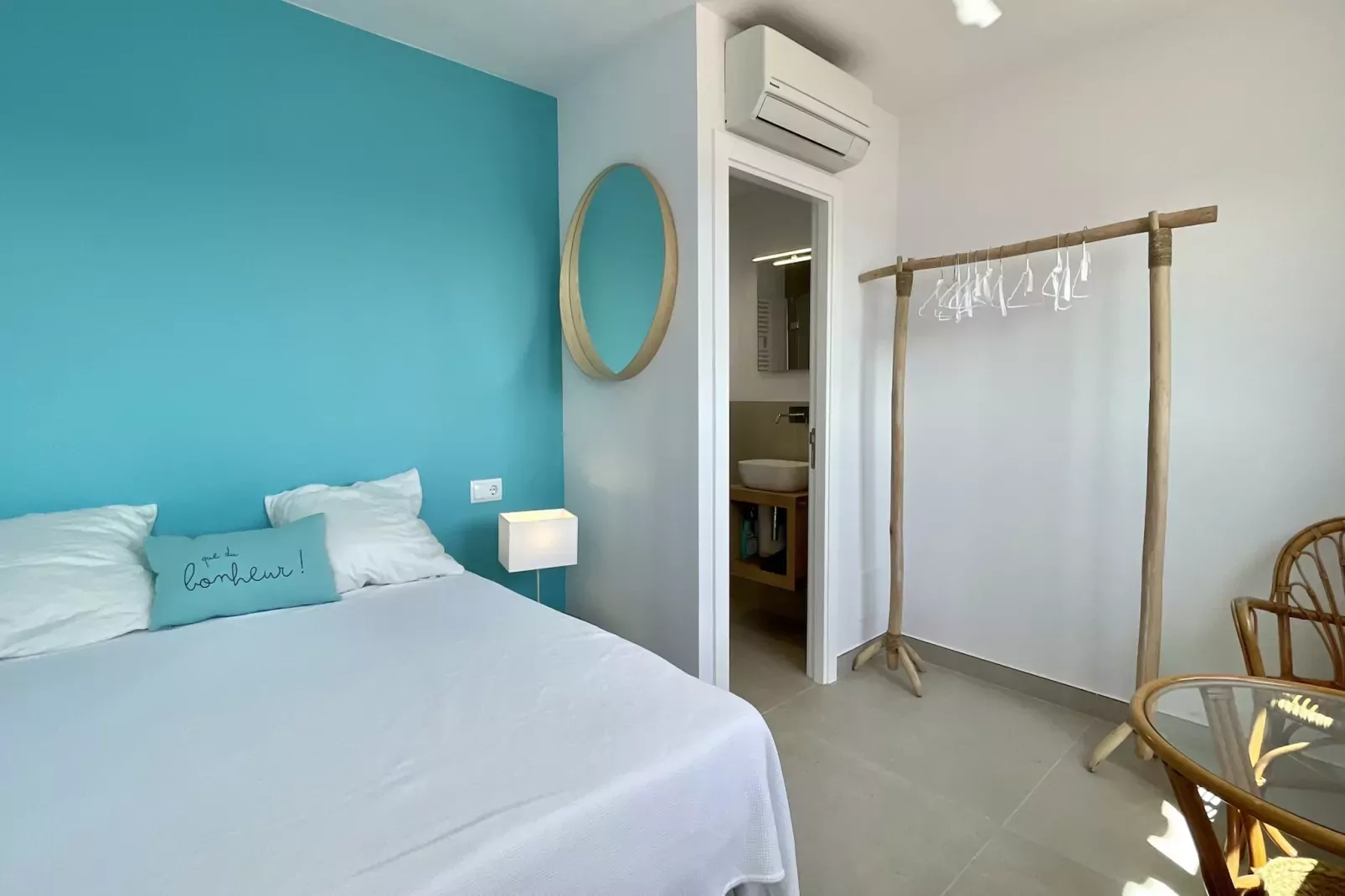 CAP DE LA BARRA 61-Bedroom