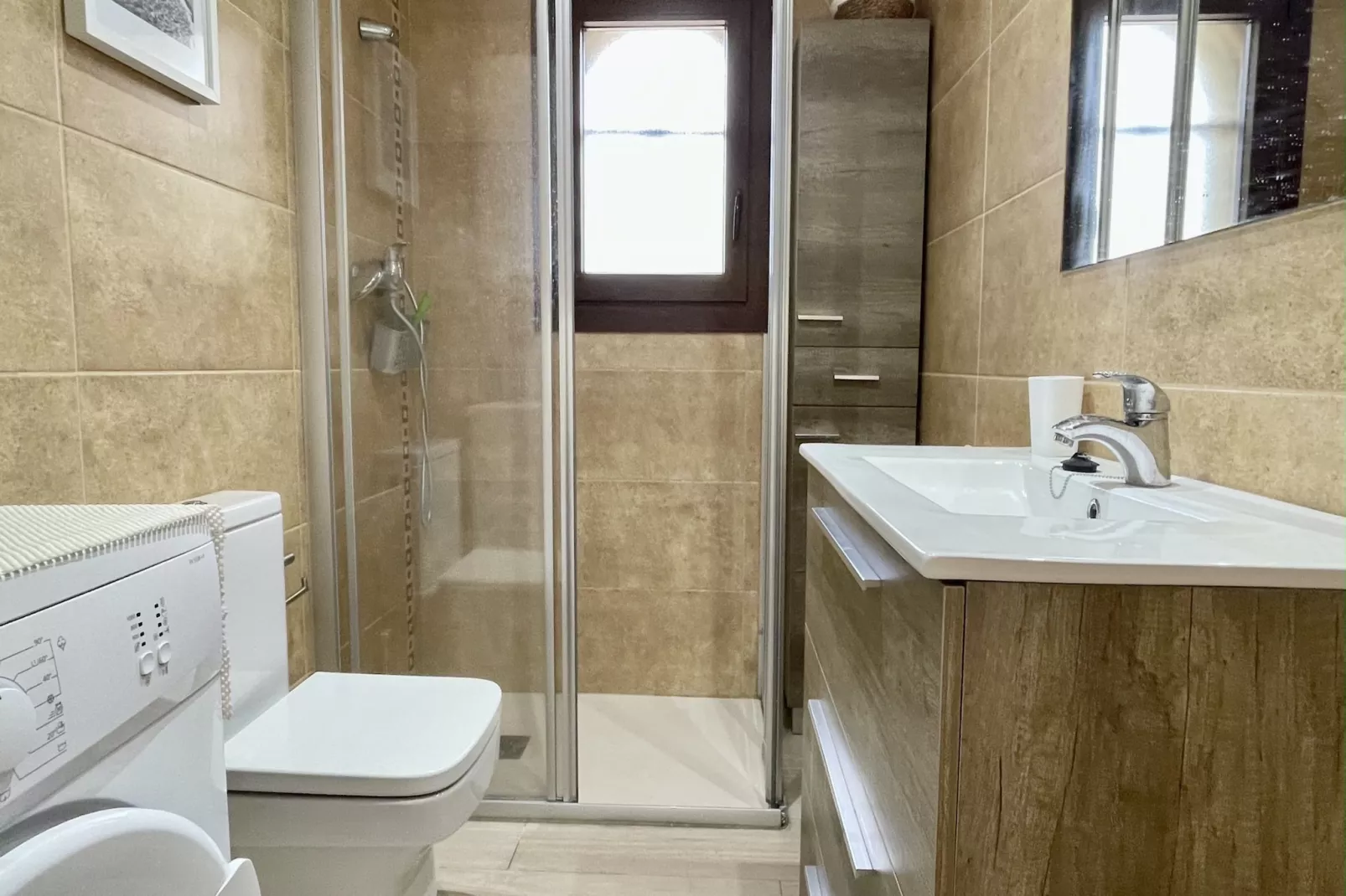 JADEMAR 062-B-Badezimmer
