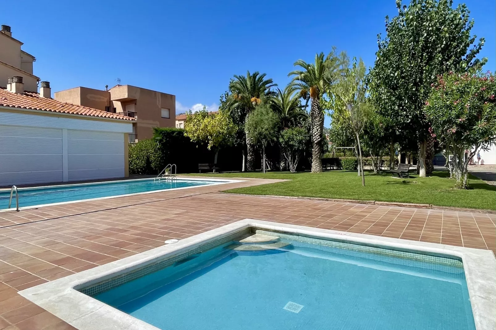 ESPLENDID 11-Pool