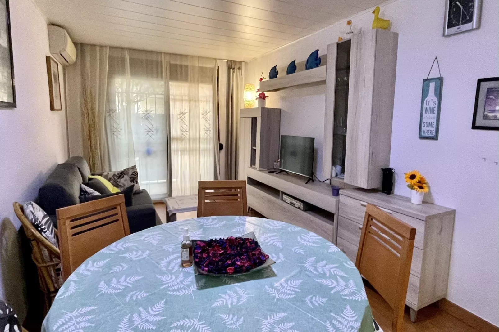 EL CORTIJO PB 7-Dining room