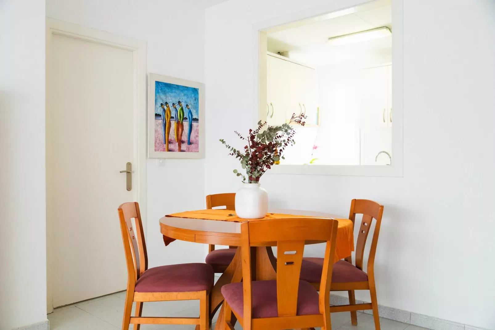 VICTORIA PARK 2-4-Dining room