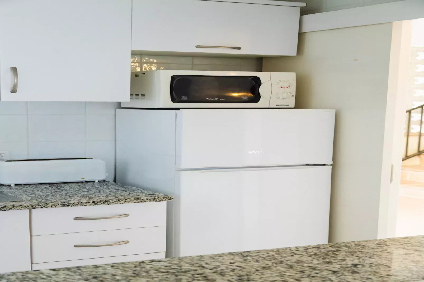 VICTORIA PARK 2-4-Kitchen