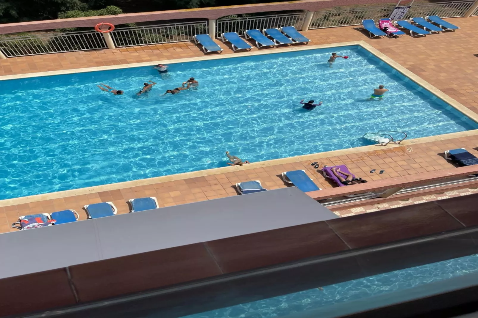 SALLES BEACH 44-Piscine
