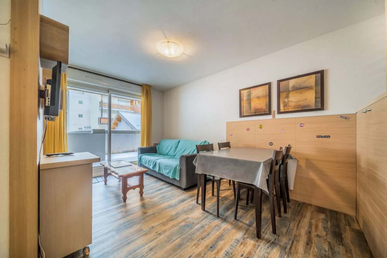 C. du verdon N°2109 - 3P6-Living room