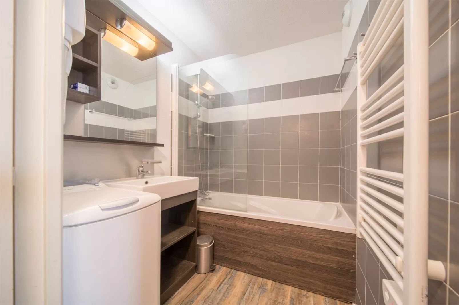 C. du verdon N°2109 - 3P6-Bathroom