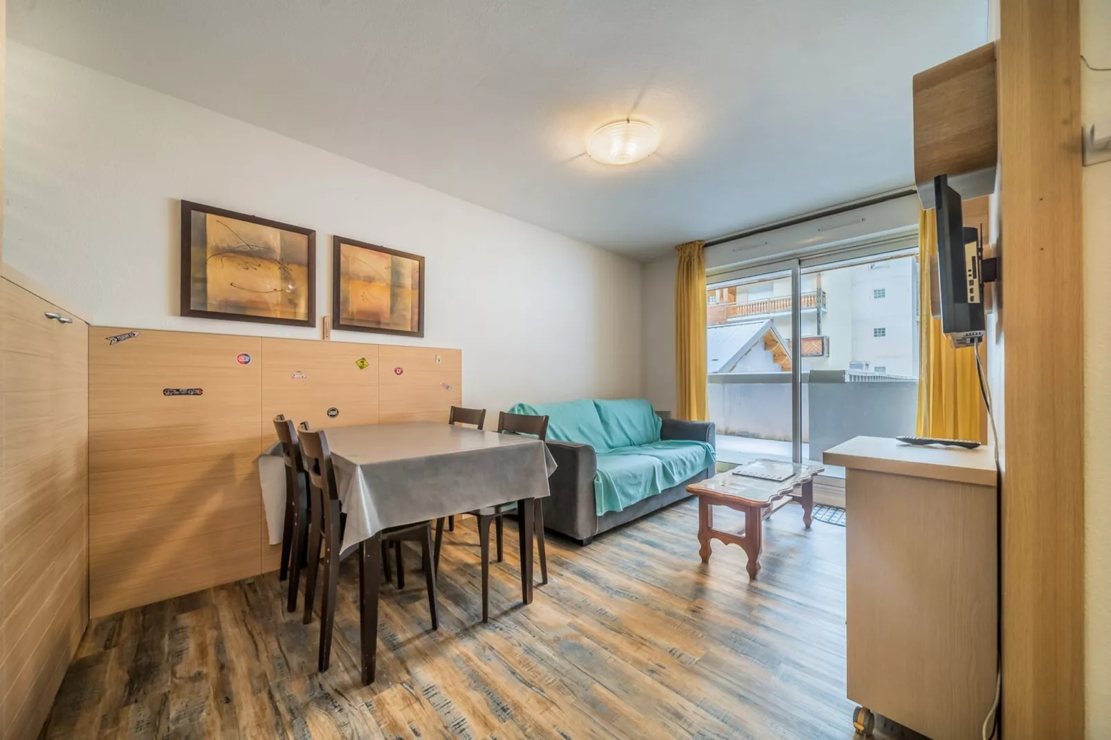 C. du verdon N°2109 - 3P6-Living room