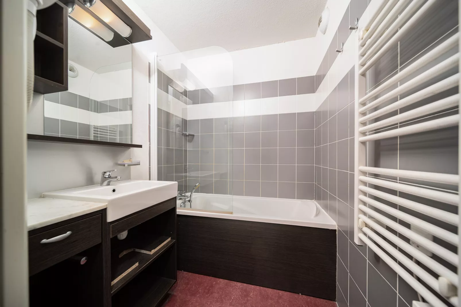 C. du Verdon N°3302 - 2P6C-Bathroom