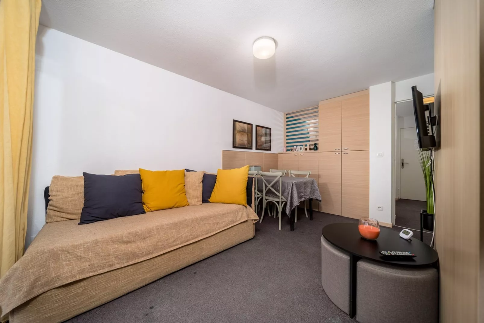 C. du Verdon N°3501 - 3P6C-Living room
