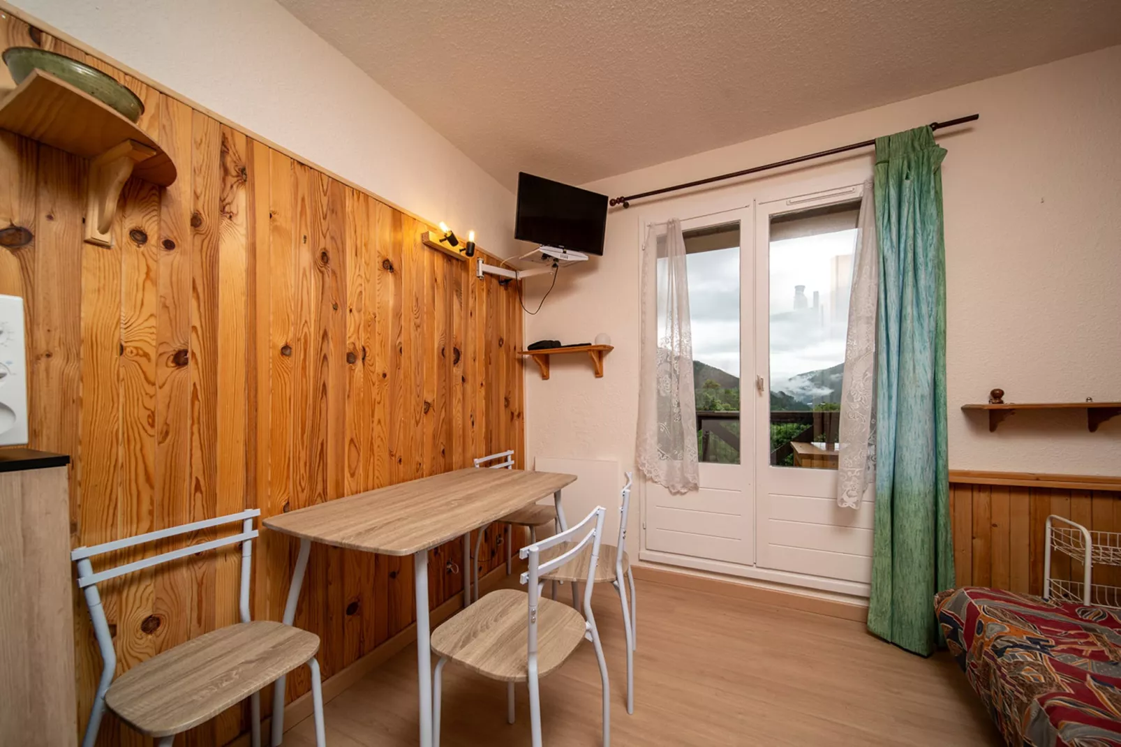 LE SCHUSS 5 N°28 - ST4C-Dining room