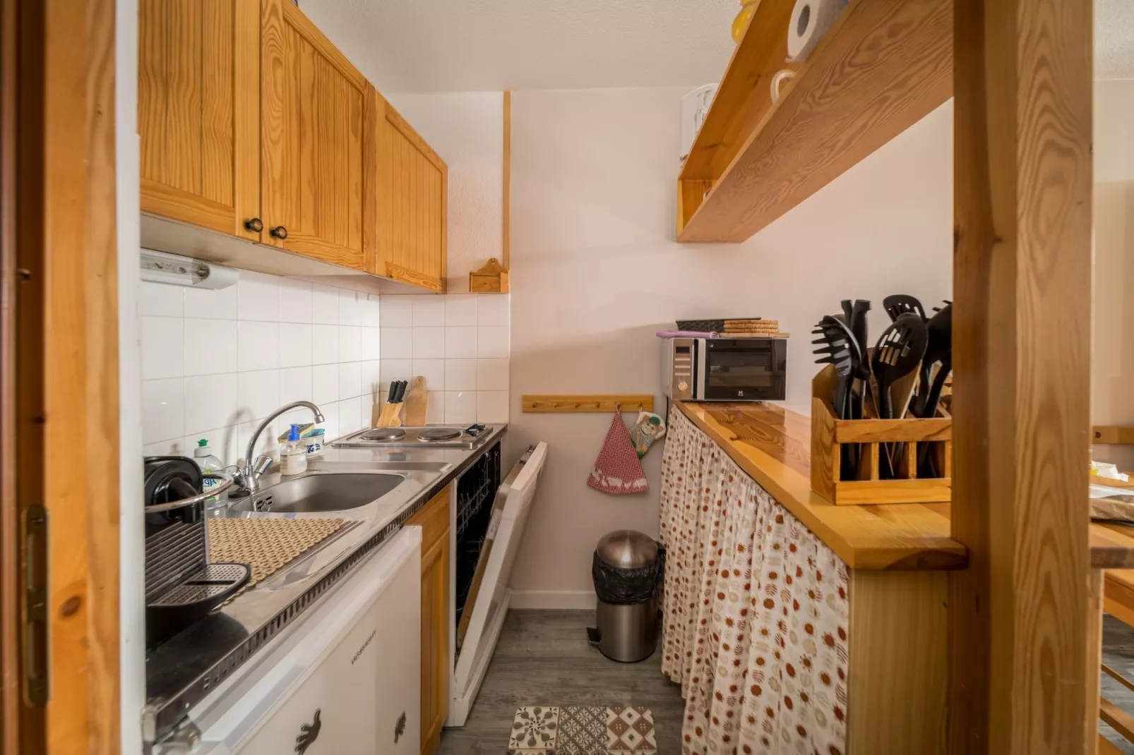 PETIT OURS II N°39 - ST4-Kitchen