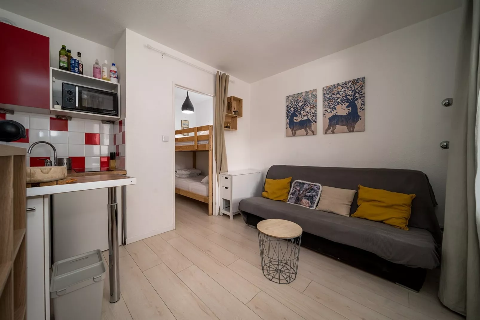 LES TERRASSES DE LA FOUX N°291 - ST4-Living room