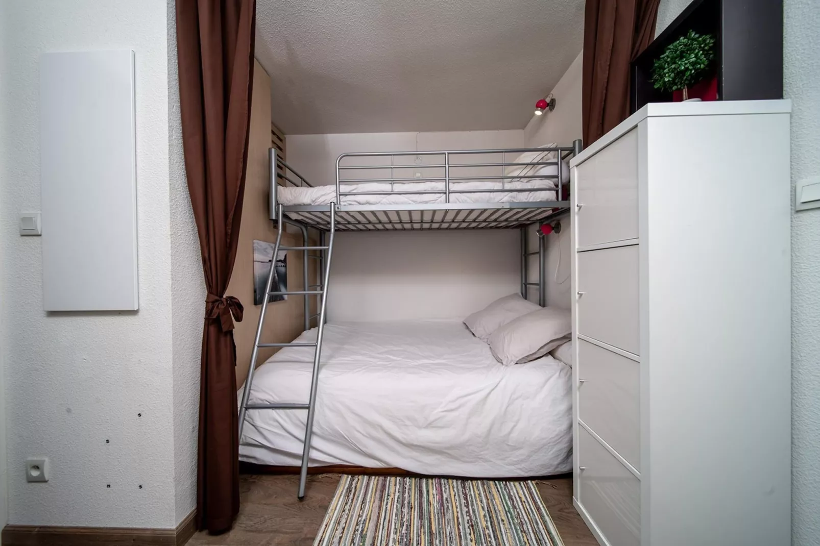 C. Du Verdon N°109 - 2P5-Bedroom