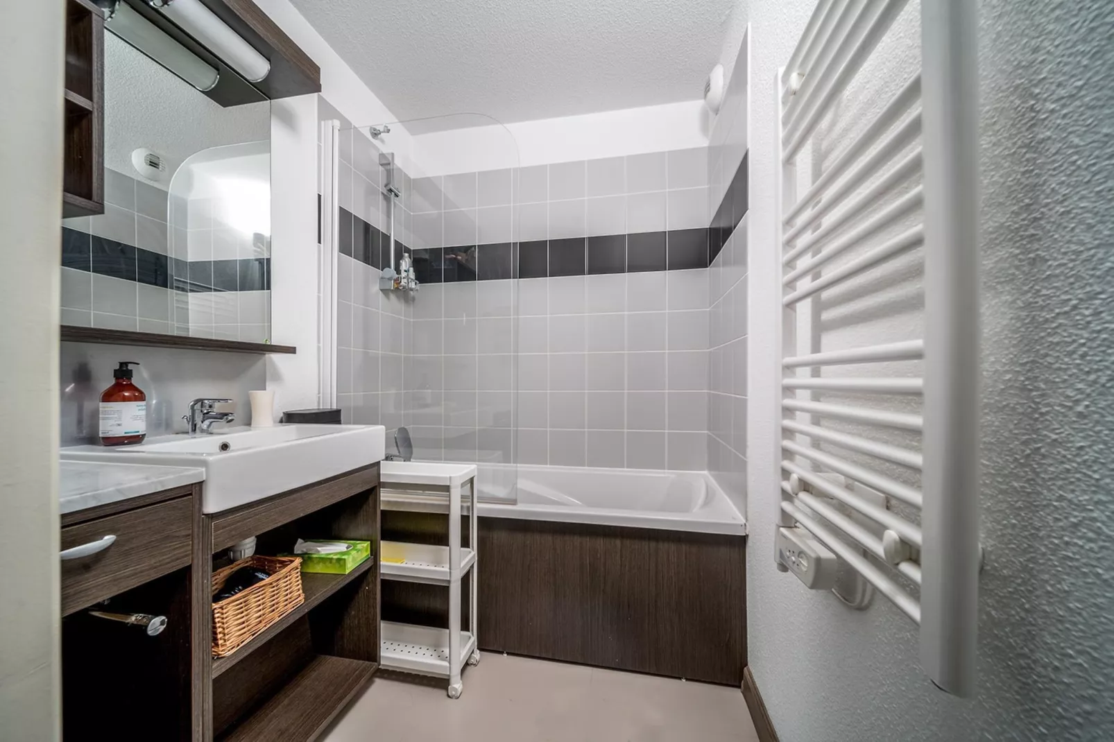 C. Du Verdon N°109 - 2P5-Bathroom